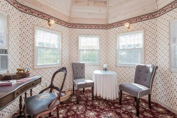 Kingsley House Bed & Breakfast - Full Home Fennville Экстерьер фото